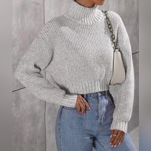 Hollister Gray Cowl Neck Sweater with Chunky Knit Size S
